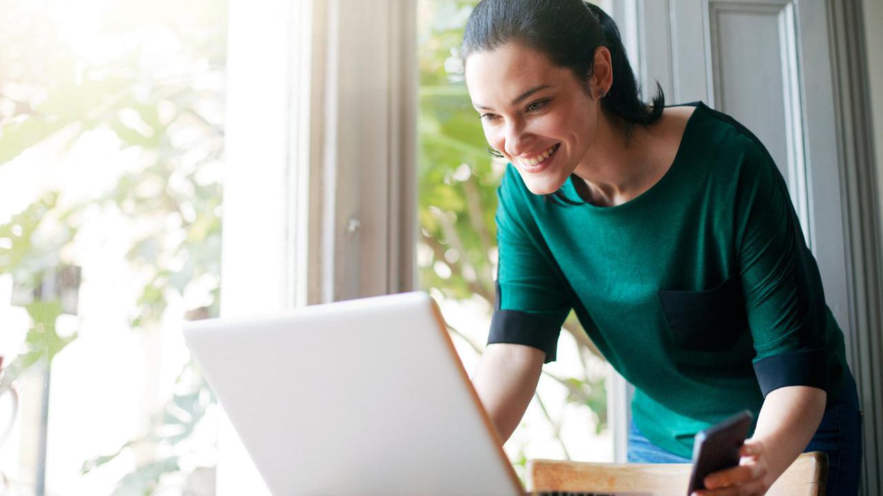 The most reliable platform to download audiobooks and eBooks online 